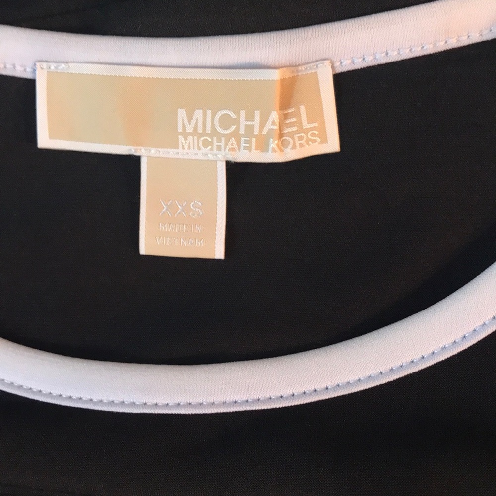 MICHAEL Michael Kors Solid Flounce Dress - Picture 5 of 8
